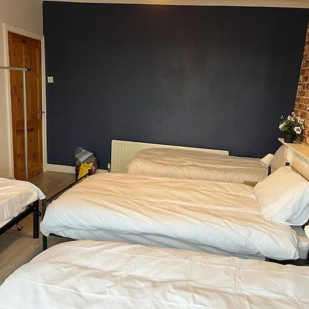 Ovington Grove 2 Fully Equipped Kitchen Free Parking 3 Bedrooms Netflix Newcastle-upon-Tyne Exteriör bild
