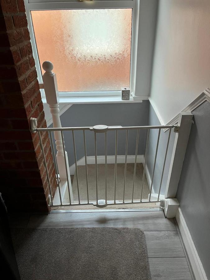 Ovington Grove 2 Fully Equipped Kitchen Free Parking 3 Bedrooms Netflix Newcastle-upon-Tyne Exteriör bild